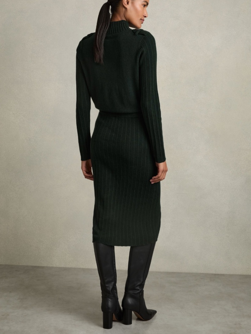 NWT REISS Floris Wool-Blend Knitted Utility Midi Dress in Khaki Medium - Picture 2 of 16